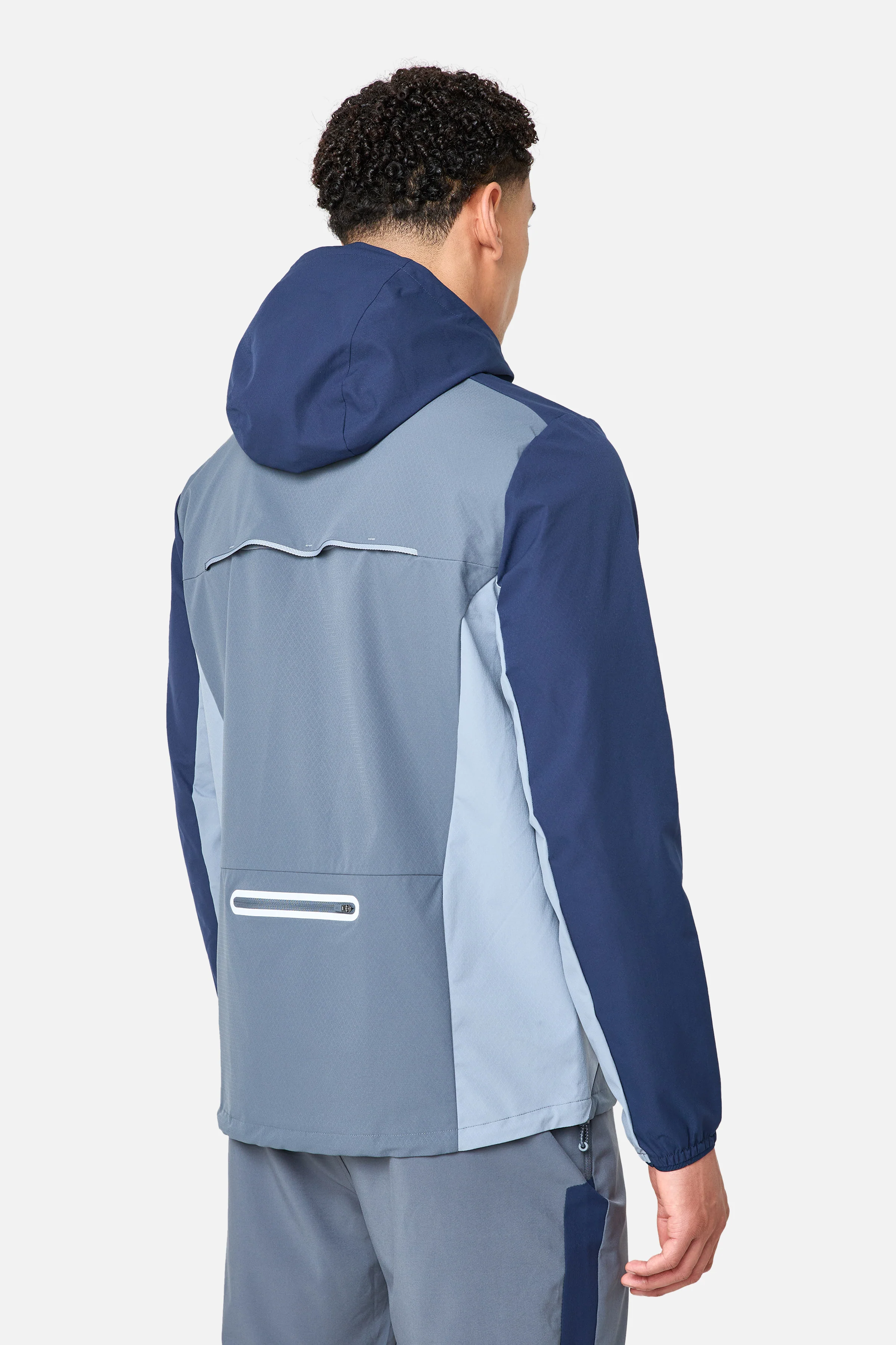 AW25 Triathlon Windbreaker - Storm Grey/Navy Blue/Cloud Haze - Image 3