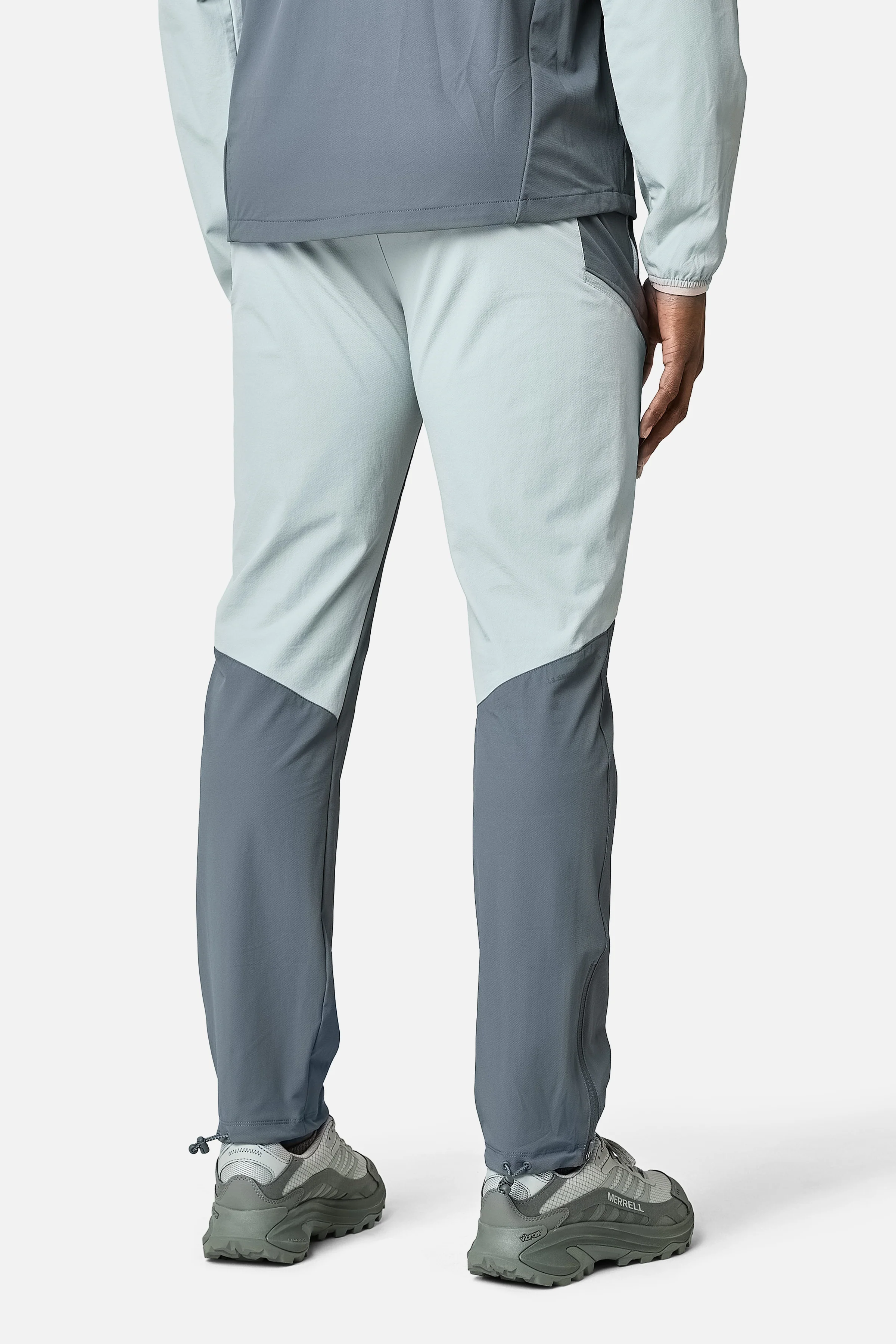 Odyssey 2.0 Tracksuit - Graphite Grey - Image 9